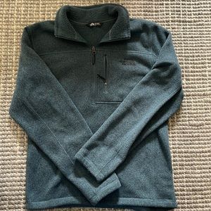 North face sweater